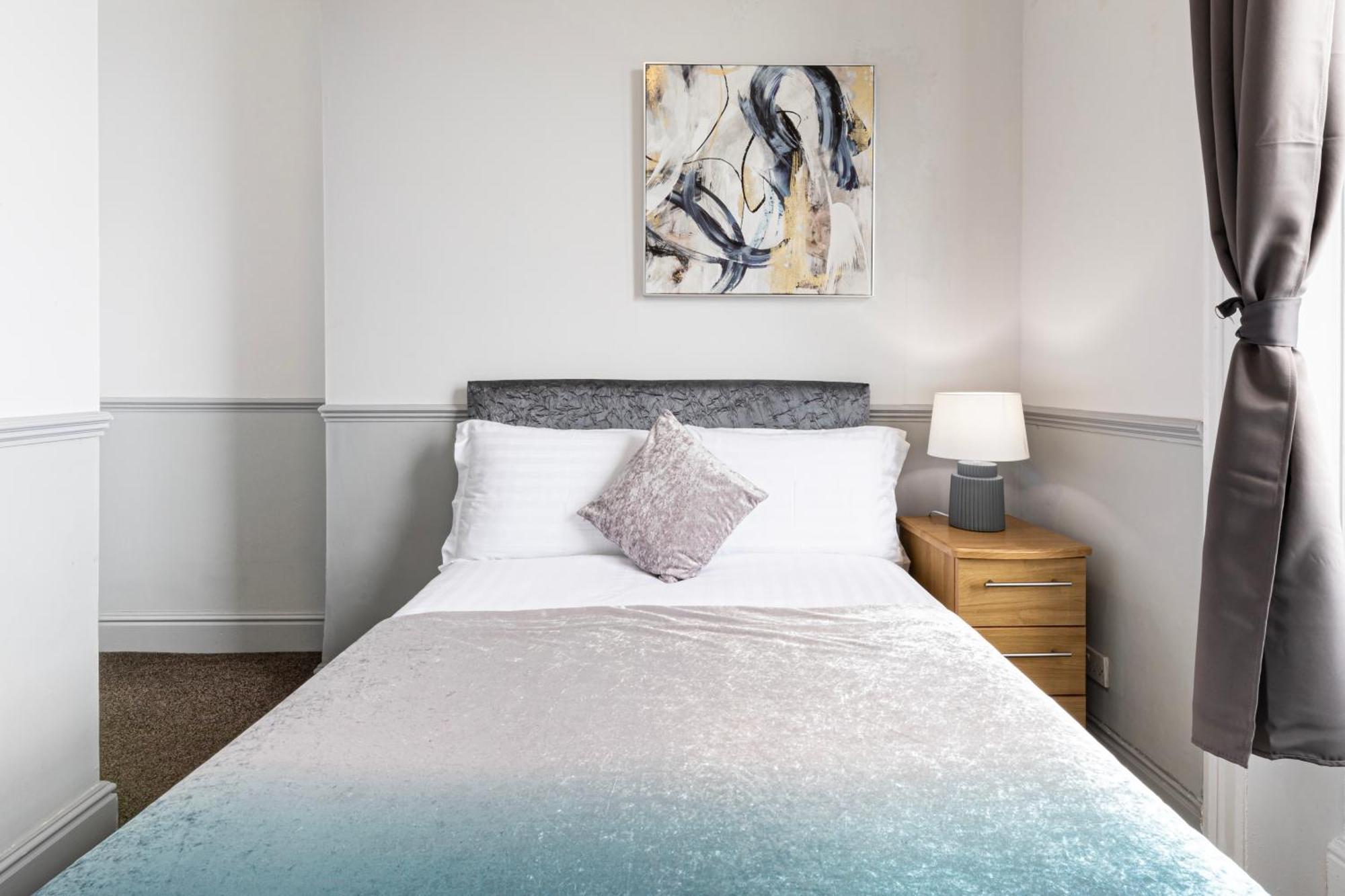 The Manor Hotel 3*