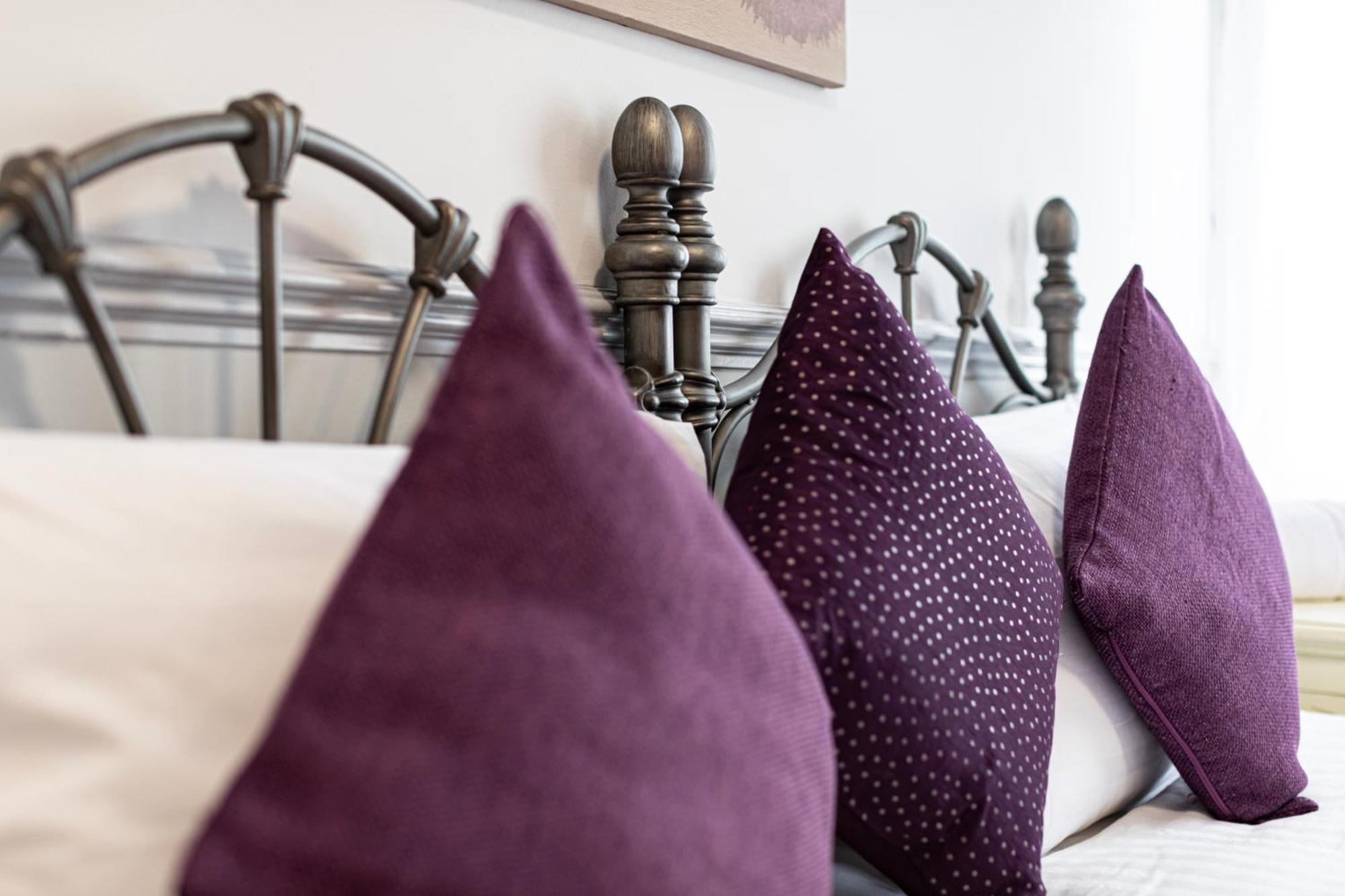 The Manor Hotel 3*