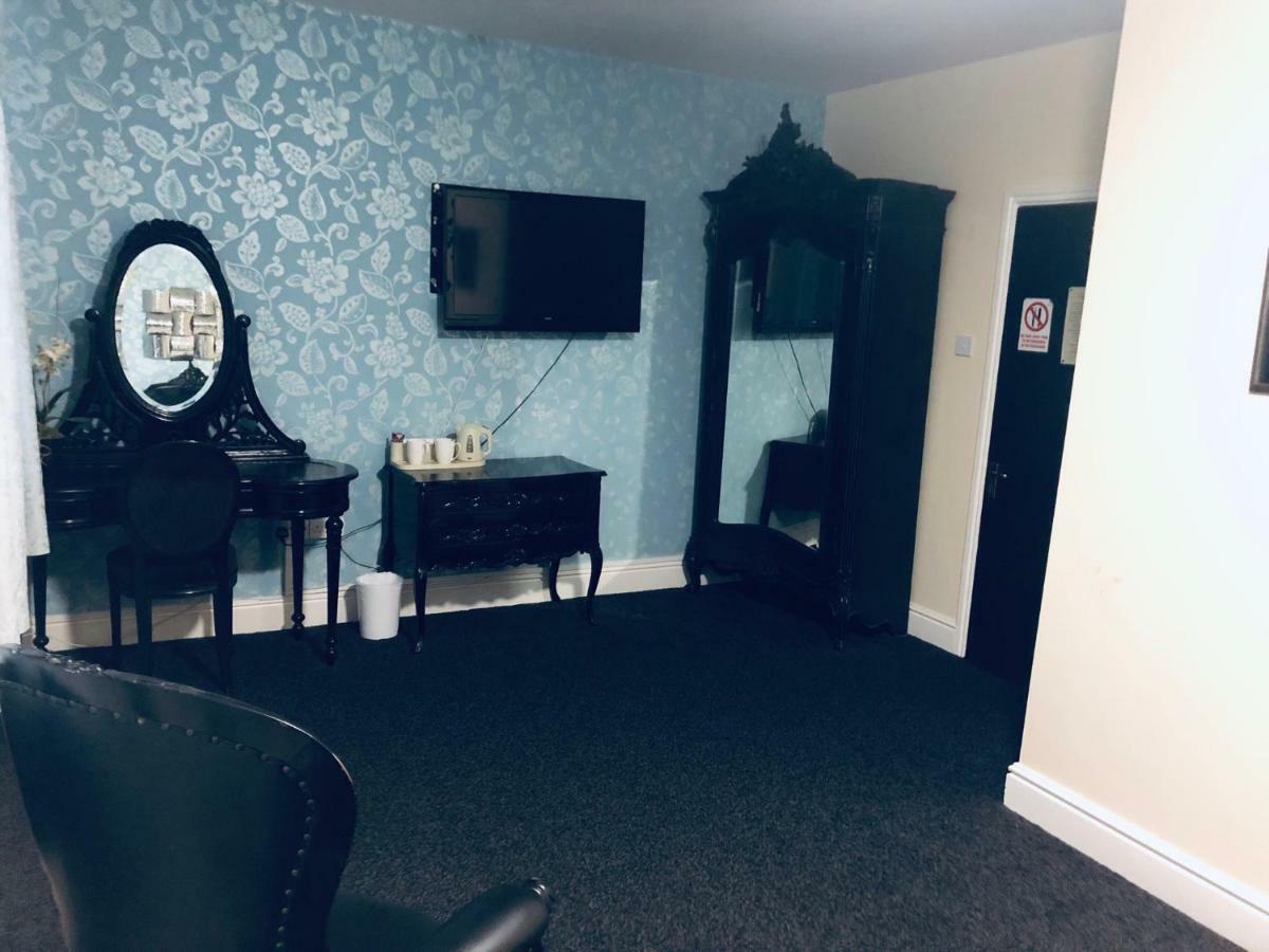 The Manor Hotel Llandudno